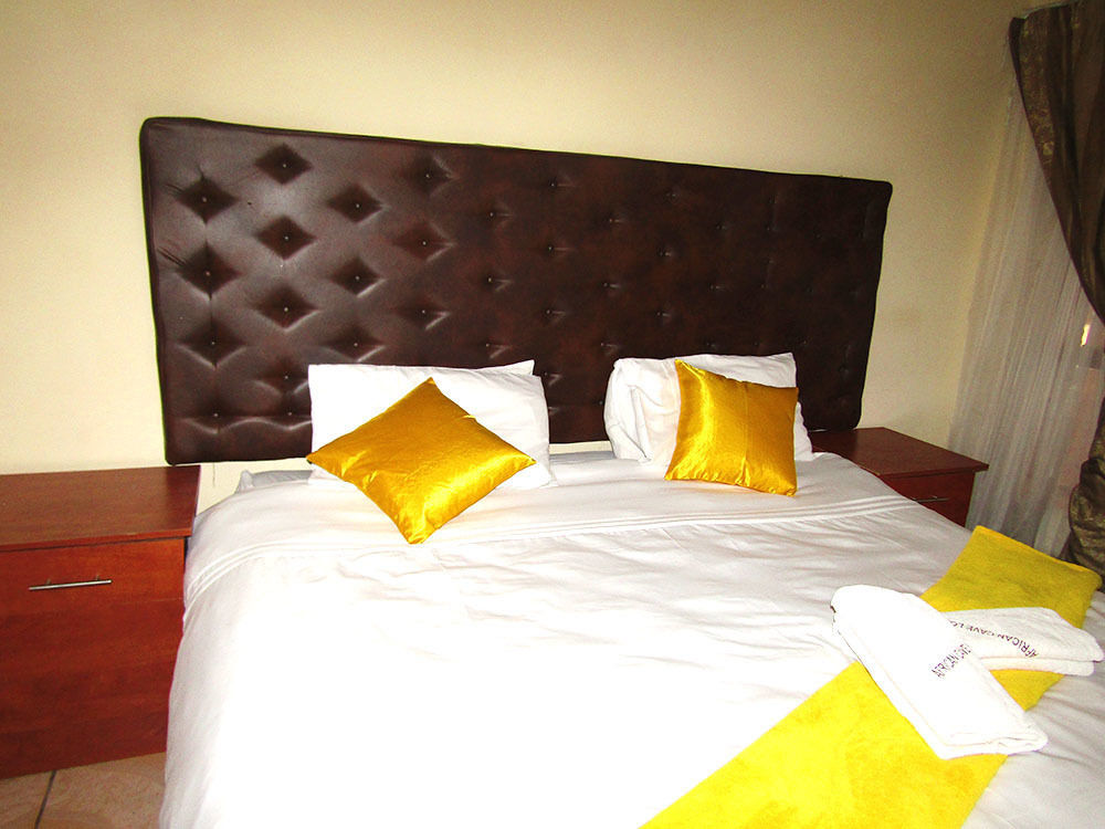 African Cave Lodge Hammanskraal Eksteriør bilde