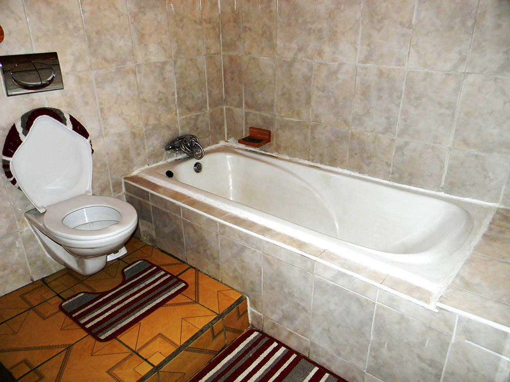 African Cave Lodge Hammanskraal Eksteriør bilde